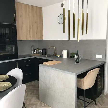 Golden Cliff Horizonpark