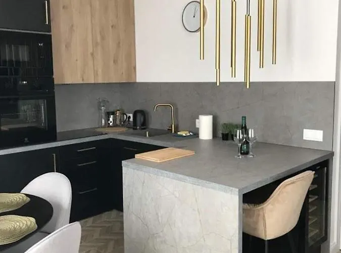 Golden Cliff Horizonpark